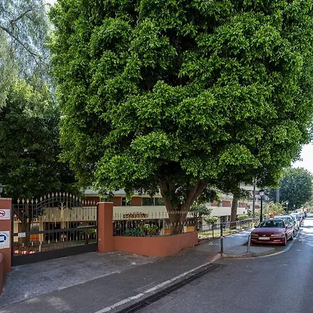 Wonderful Flat Withterrace And Community Pool Marbella
