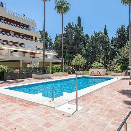 Wonderful Flat Withterrace And Community Pool * Marbella