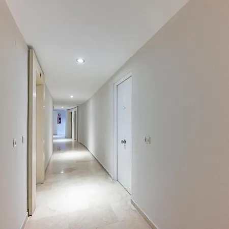 Apartment Wonderful Flat Withterrace And Community Pool *