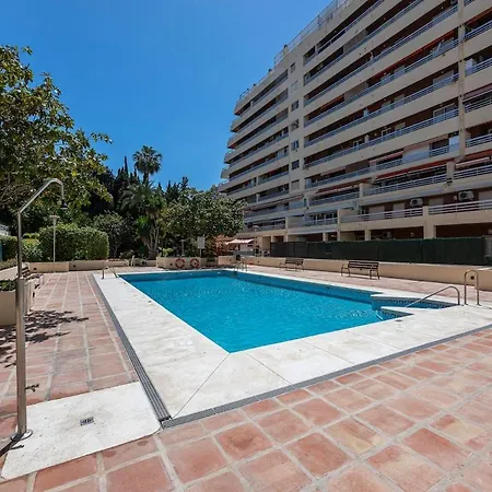 Apartment Wonderful Flat Withterrace And Community Pool Marbella